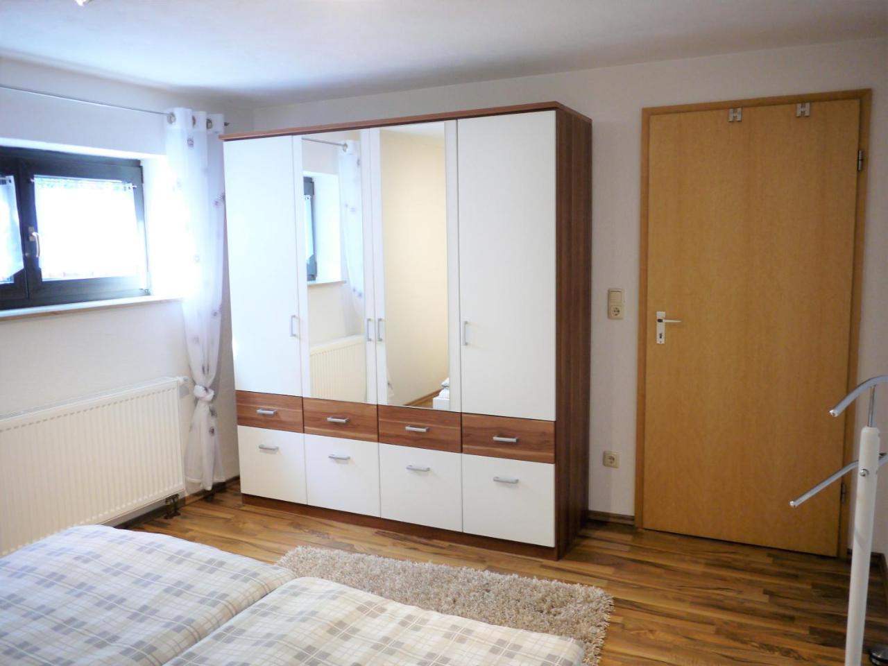 Ferienwohnung-Apartment Regnitztal Buttenheim Bagian luar foto